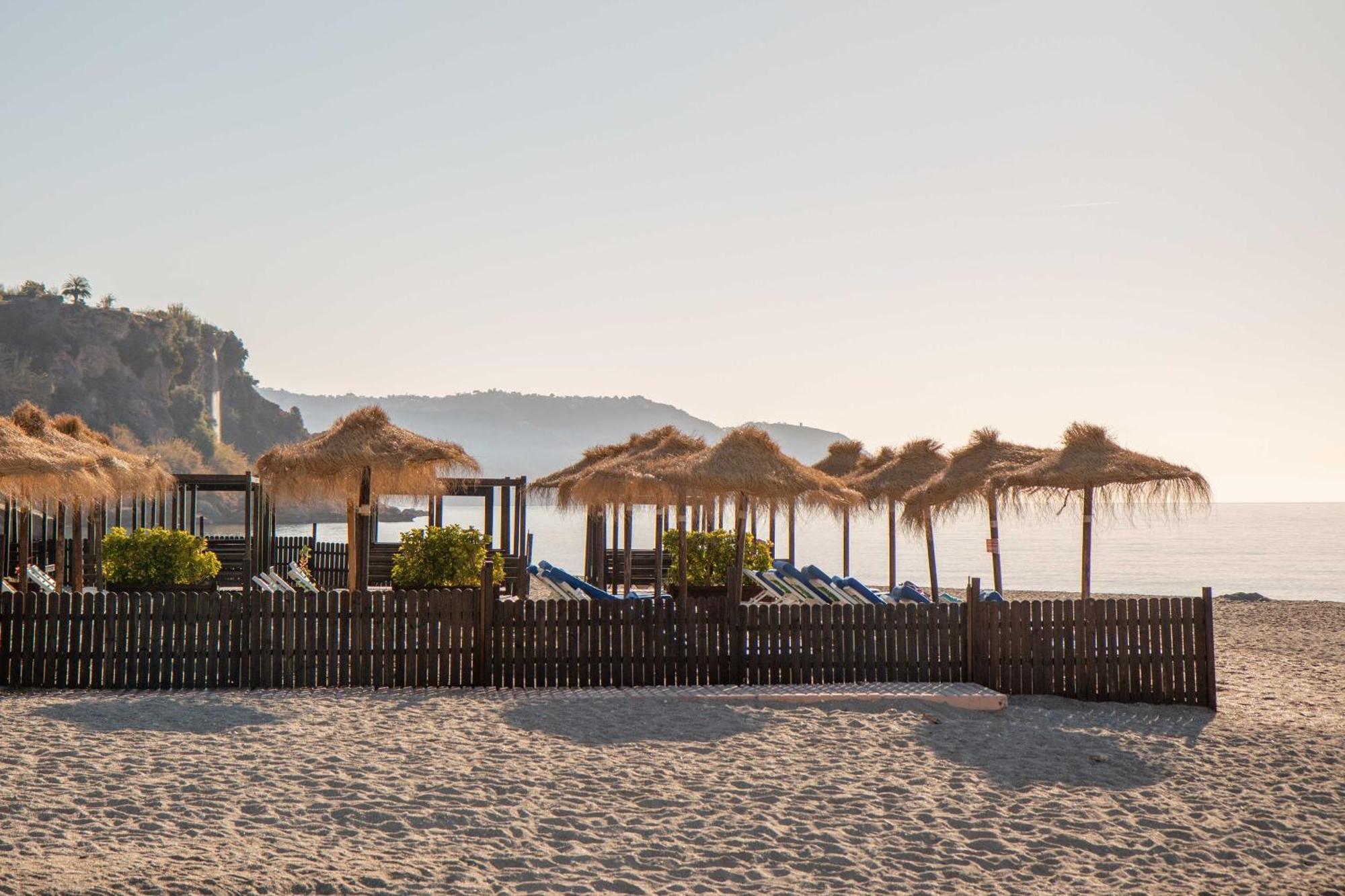 Complejo Andalucia Torrecilla Beach Nerja Buitenkant foto