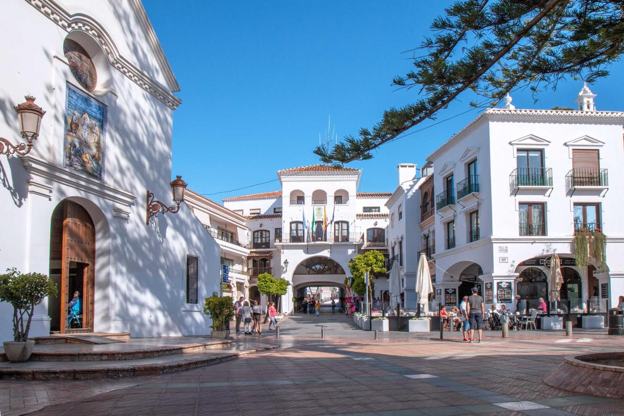 Complejo Andalucia Torrecilla Beach Nerja Buitenkant foto
